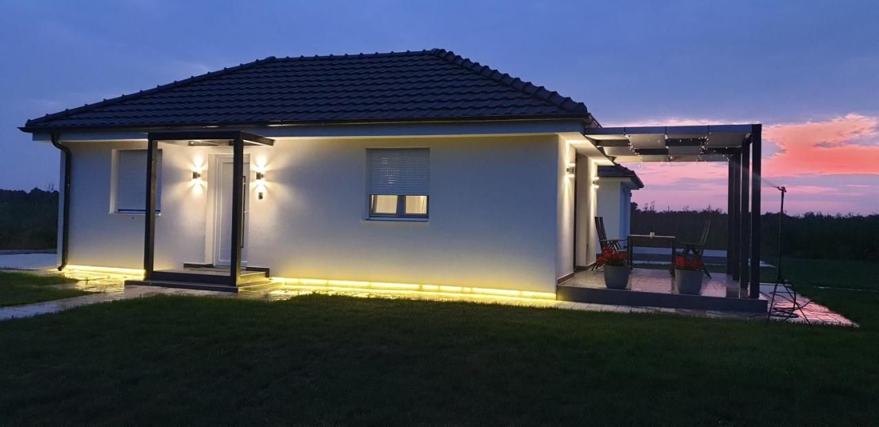 Kovel Apartmani - Termalna Rivijera Bogatić 外观 照片